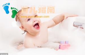 三抬四翻六坐七滚八爬九扶立周会走，宝宝发展规律，妈妈要了解