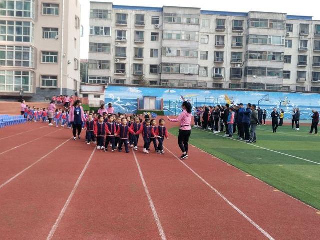 亲子游戏 亲子游戏