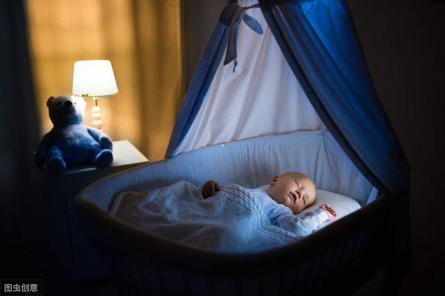 宝宝踢被子 宝宝踢被子