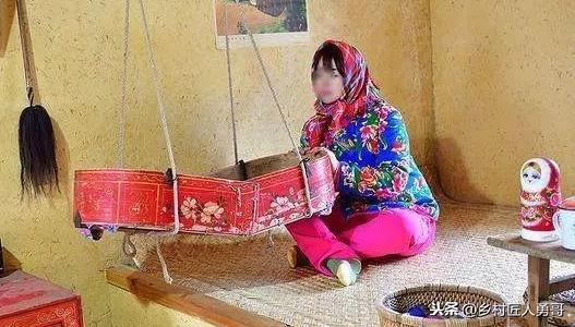 民俗闹：东北八大怪“养活孩子吊起来”：让如今宝爸宝妈懵圈了