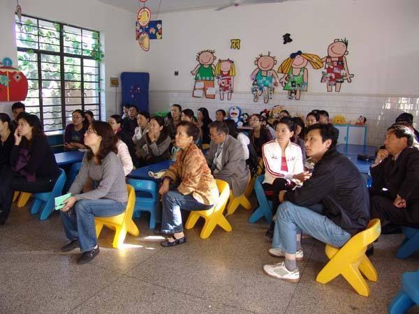孩子不是父母的“代偿工具”，你可帮孩子圆梦，而不是圆你的梦