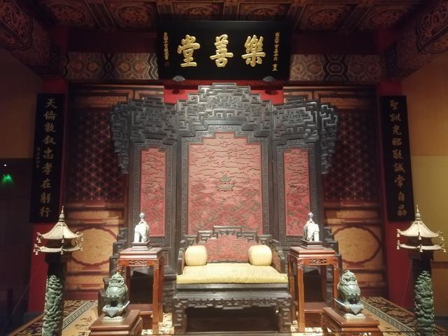 摄于人民公园摄于人民公园摄于 摄于人民公园摄于人民公园摄于