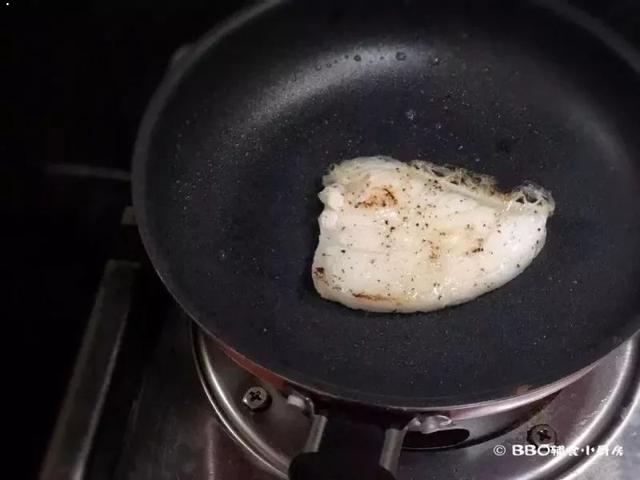 香煎银鳕鱼烩番茄豆泥 香煎银鳕鱼烩番茄豆泥