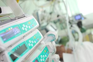 绝经后内膜厚度0.8正常吗