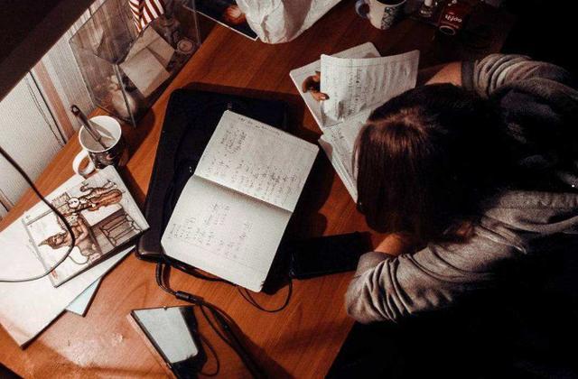 死记硬背 死记硬背