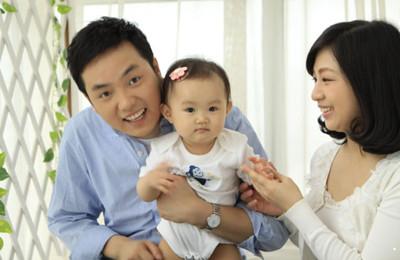 宝爸陪伴多 孩子性格好