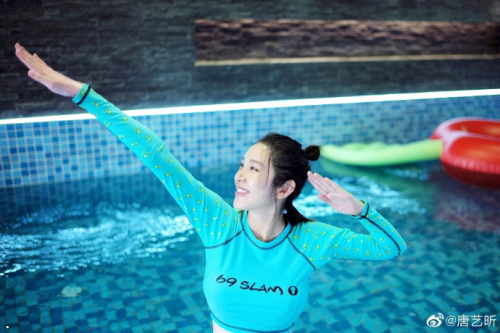 小仙炖燕窝明星代言