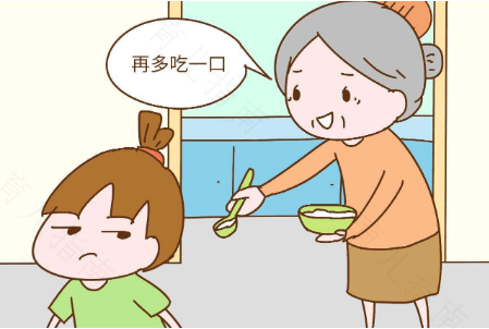 孩子到了这个阶段，家长就别再喂饭啦！