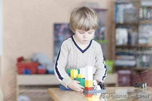 父母多多表扬 孩子不怕强迫症 父母多多表扬 孩子不怕强迫症