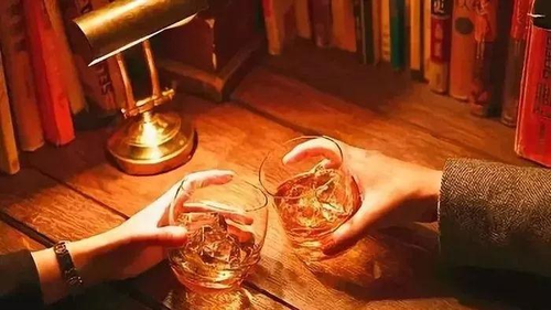 喝酒甚美妙切不可贪杯