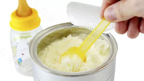 正确给宝宝喂养奶粉 避免人工喂养五大误区