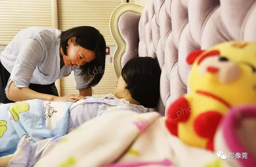 妈妈的母乳真的不够吃么？