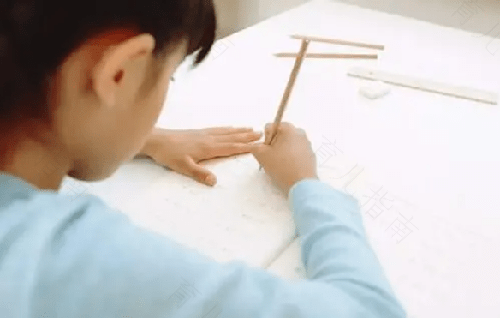 什么时候教孩子写字比较好 什么时候教孩子写字比较好