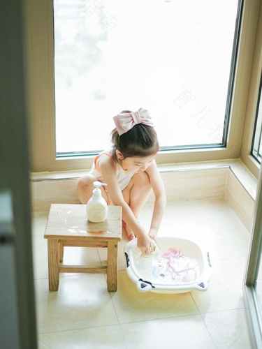“懒妈”生出“勤女”来