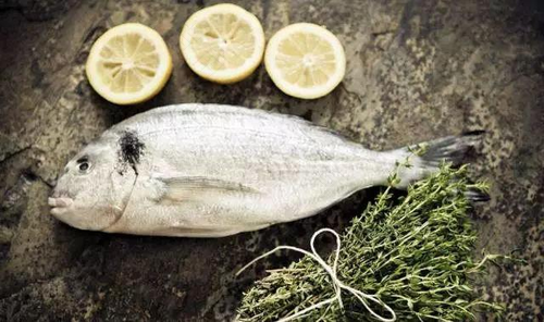 痛风适合吃什么鱼窍门 痛风适合吃什么鱼窍门
