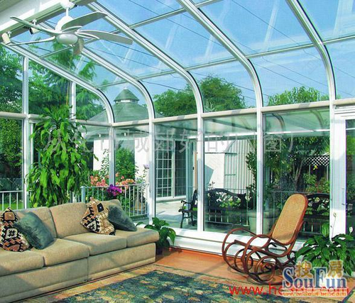 隔着玻璃晒太阳会晒黑吗?