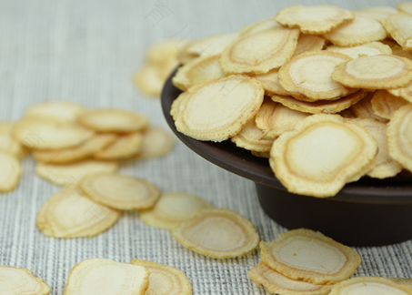 哪些人不能吃西洋参 哪些人不能吃西洋参