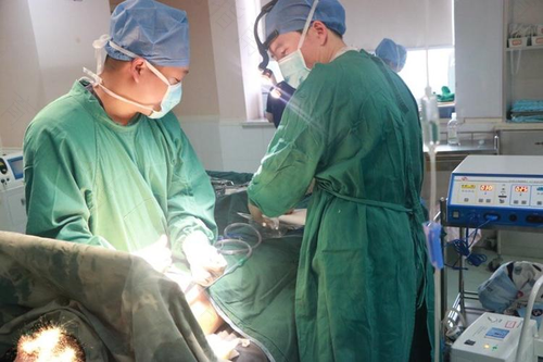 副乳切除手术有风险吗 副乳切除手术有风险吗