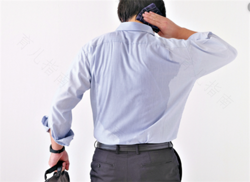 出汗后背凉是什么原因怎么办 出汗后背凉是什么原因怎么办