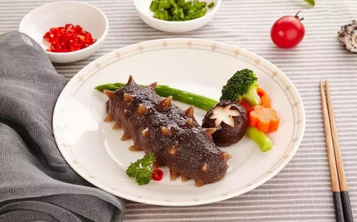 感冒了能不能吃海参鲍鱼 感冒了能不能吃海参鲍鱼