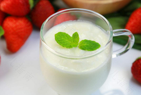 拉肚子能不能吃酸奶? 拉肚子能不能吃酸奶?