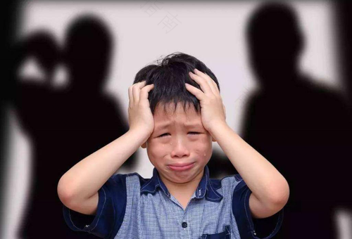 自卑自闭怎么办?