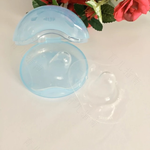 保护罩+修复霜 ,乳头皲裂一样可以哺乳！