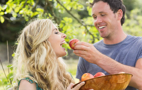 发烧呕吐拉肚子能吃苹果吗