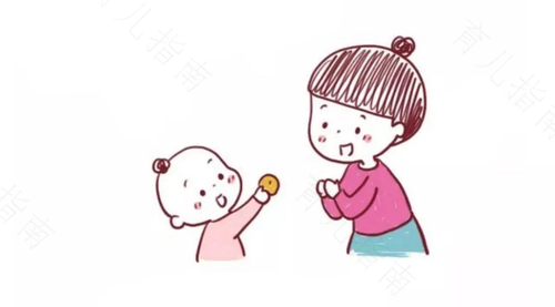 1~3个月的宝宝的用手智能训练