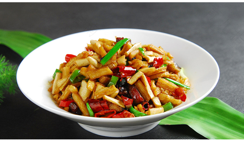 拉肚子是不是不能吃萝卜 拉肚子是不是不能吃萝卜