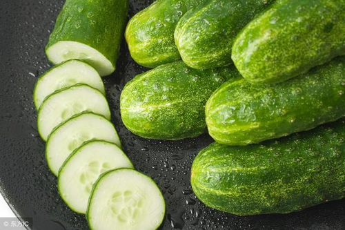 小孩发烧可以吃黄瓜吗 小孩发烧可以吃黄瓜吗