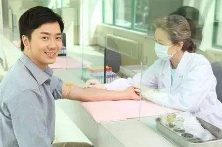 抽血之前能不能吃东西 抽血之前能不能吃东西