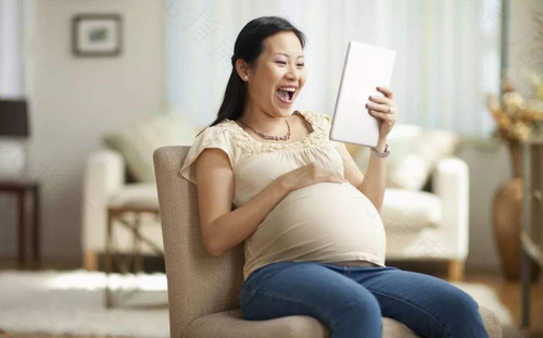 性生活会让孕晚期的准妈妈提前生产吗