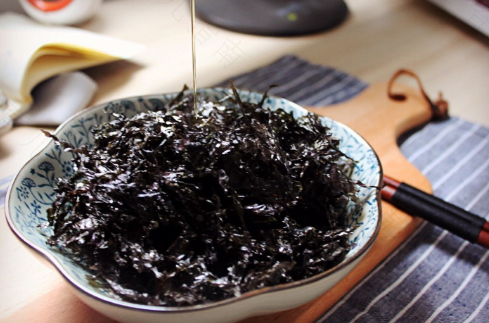 痛风能不能吃紫菜汤 痛风能不能吃紫菜汤