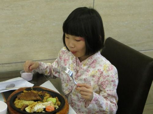 2012“洪恩朗读者杯”儿童英语活动7月持续升温 2012“洪恩朗读者杯”儿童英语活动7月持续升温