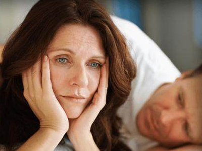 女性绝经有什么症状表现 女性绝经有什么症状表现