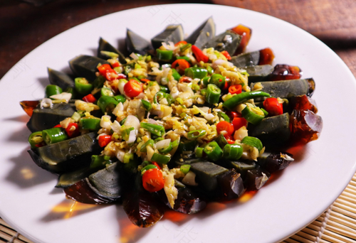 发高烧能不能吃皮蛋瘦肉粥