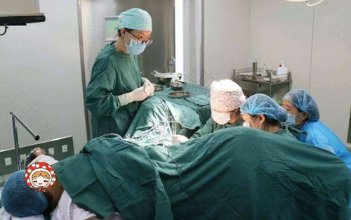 子宫切除人会变老吗 子宫切除人会变老吗