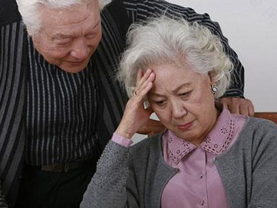 向上抬头头晕怎么回事 向上抬头头晕怎么回事