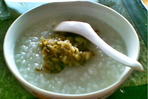 感冒了吃什么好的食谱 感冒了吃什么好的食谱