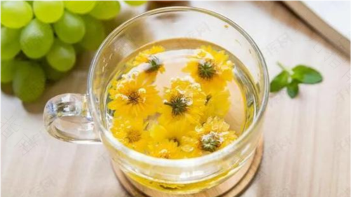 感冒嗓子疼喝菊花茶有用吗 感冒嗓子疼喝菊花茶有用吗
