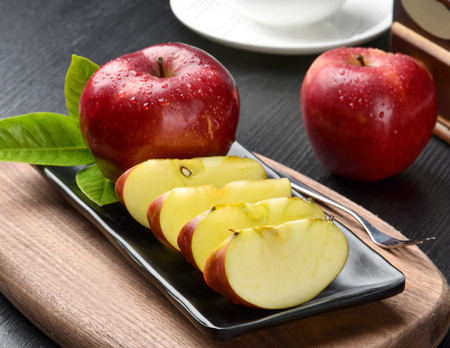 拉肚子了能不能吃苹果 拉肚子了能不能吃苹果