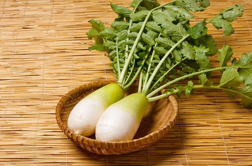 白萝卜怎么吃治咳嗽化痰 白萝卜怎么吃治咳嗽化痰