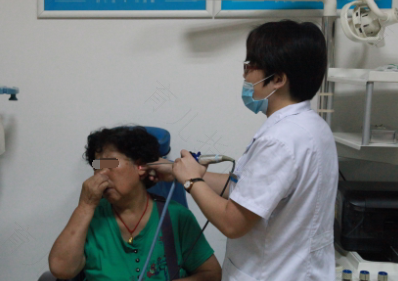 最近感觉耳朵听力下降了怎么办 最近感觉耳朵听力下降了怎么办