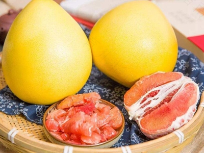 女人经期能不能吃柚子 女人经期能不能吃柚子