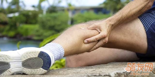 肚子一用力就抽筋怎么回事 肚子一用力就抽筋怎么回事