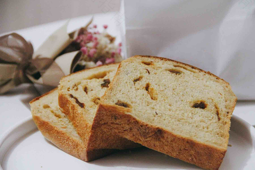 肠胃感冒能不能吃面包 肠胃感冒能不能吃面包