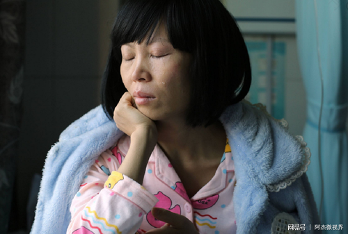 半夜哭醒是怎么回事大人 半夜哭醒是怎么回事大人