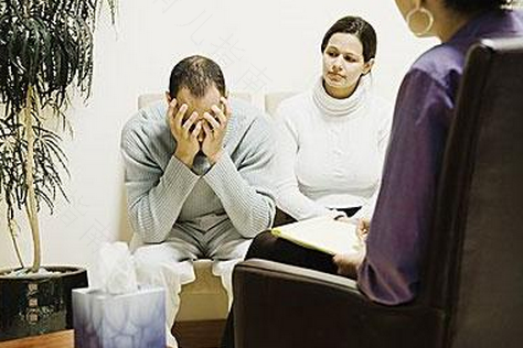 怎样克服社交恐惧症女生 怎样克服社交恐惧症女生