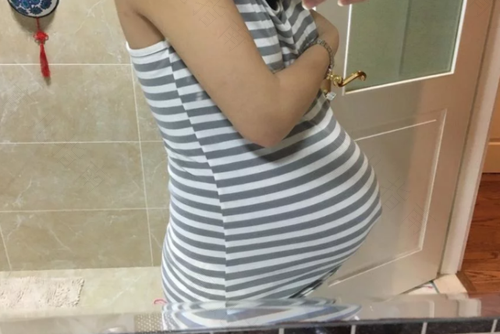 为什么有人的肚脐是凸出来的 为什么有人的肚脐是凸出来的